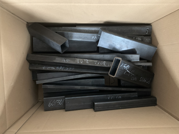 SONDERPREIS! Reststücke Restposten Sonderposten Rechteckrohre& Quadratrohre Kurzlängen S235JR